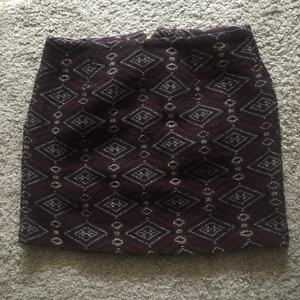 Atmosphere mini skirt